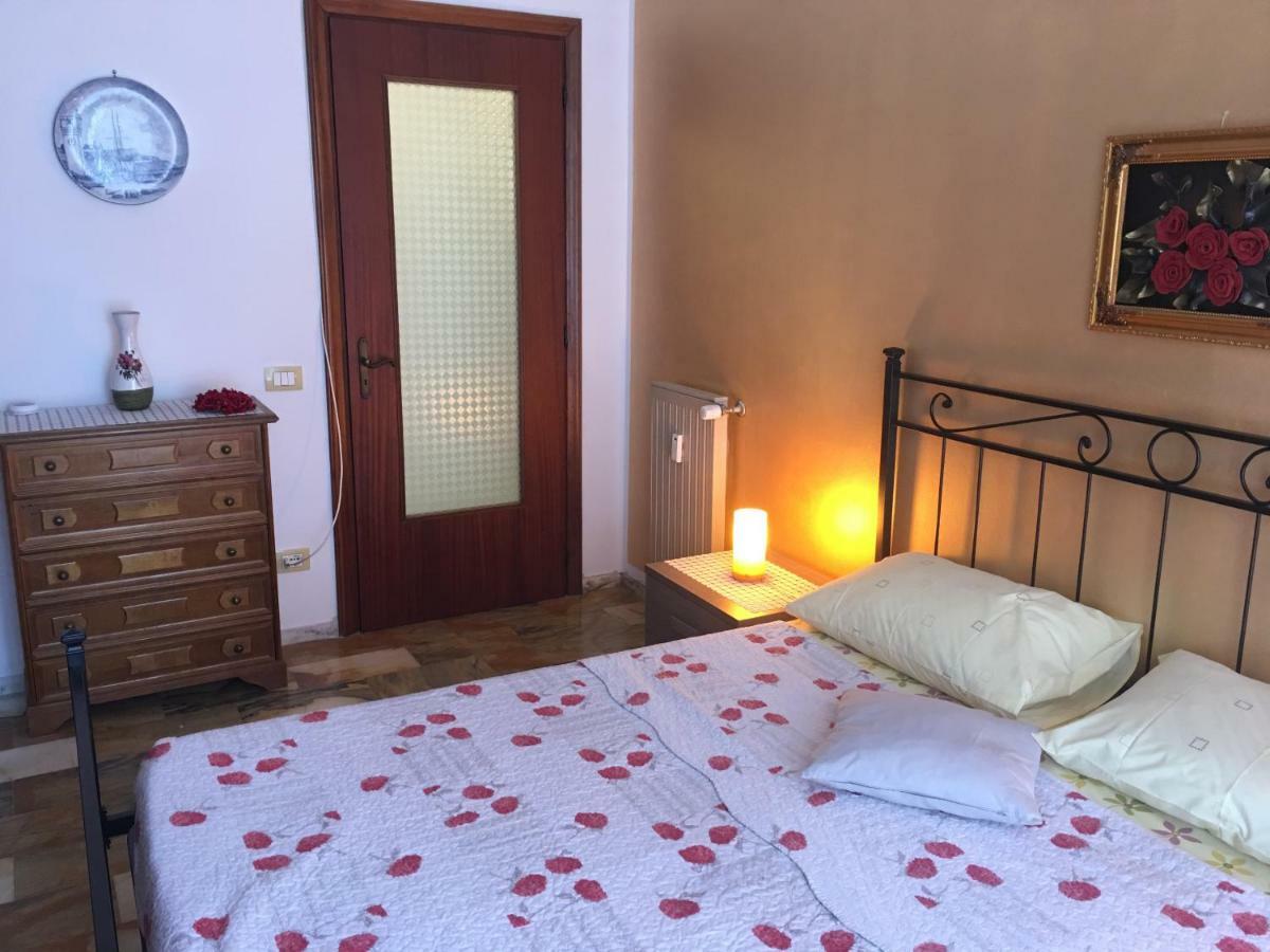 شقة Casa Elena ألبيسولا سوبيريوري المظهر الخارجي الصورة